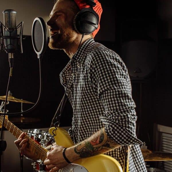 Wie kann ich meine eigenen Songs aufnehmen?